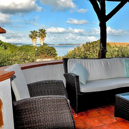 Vila Villa-white-rose-baja-sardinia Baia Sardinia
