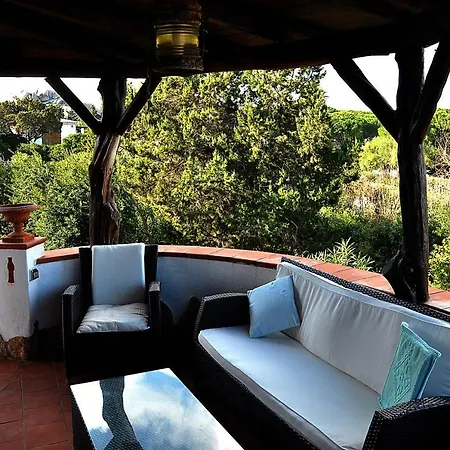 Villa-white-rose-baja-sardinia Vila Baia Sardinia